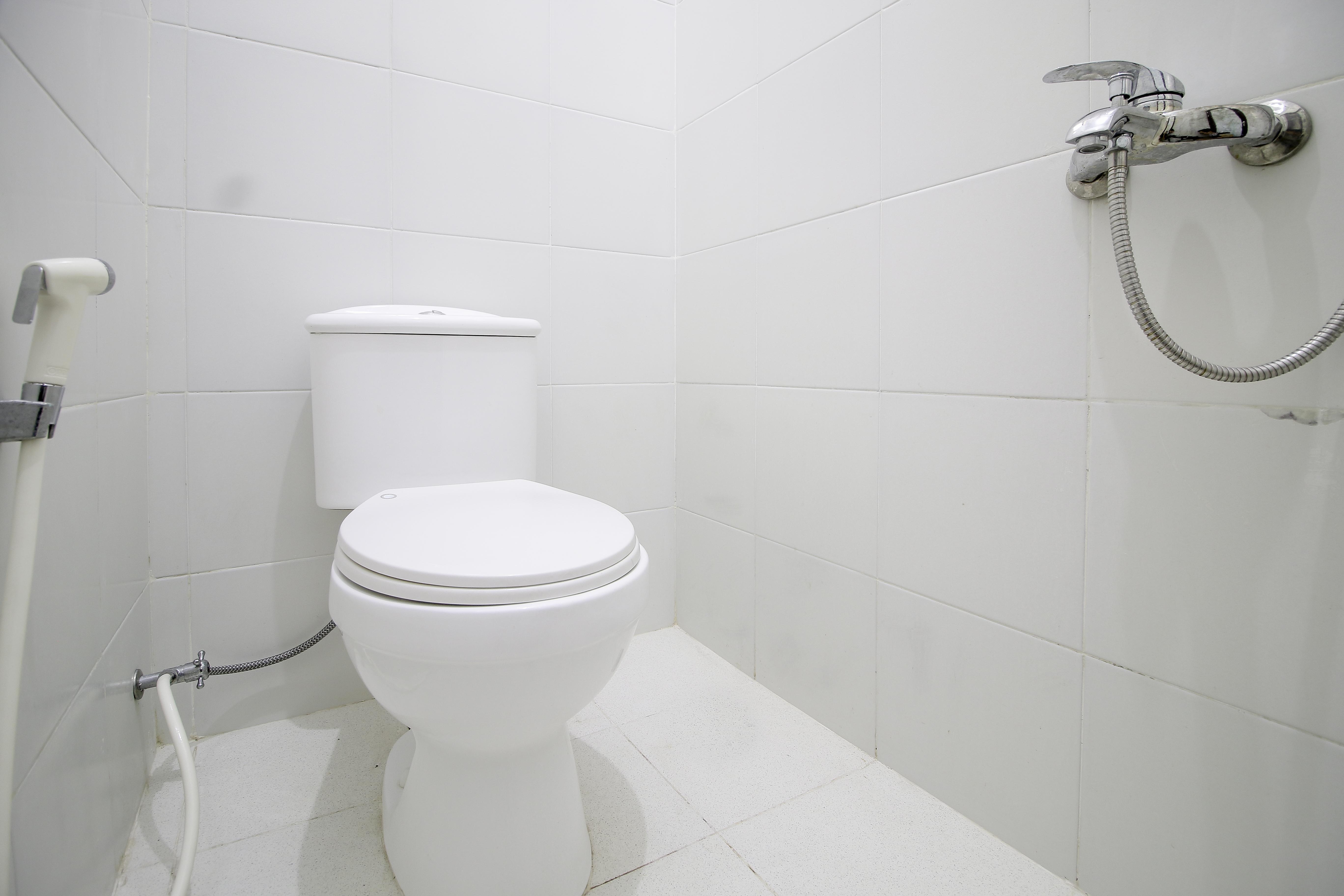 RedDoorz Plus near STIE YKPN Maguwo Zewnętrze zdjęcie